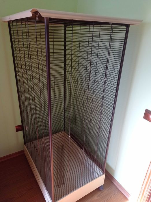 Вольєр для птахів