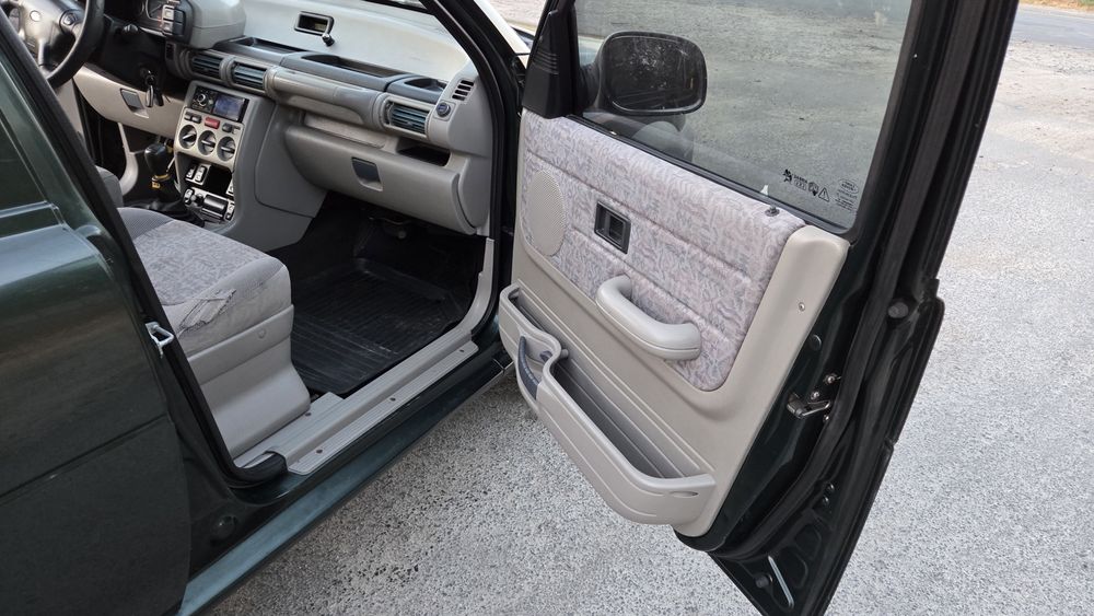Land Rover Freelander 2.0д.