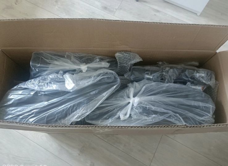 Wygodny Fotel Gamingowy Obrotowy Podnóżek Krzesło Biurowe Ergonomiczny