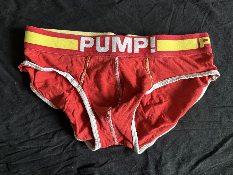 Używane slipy/stringi meskie