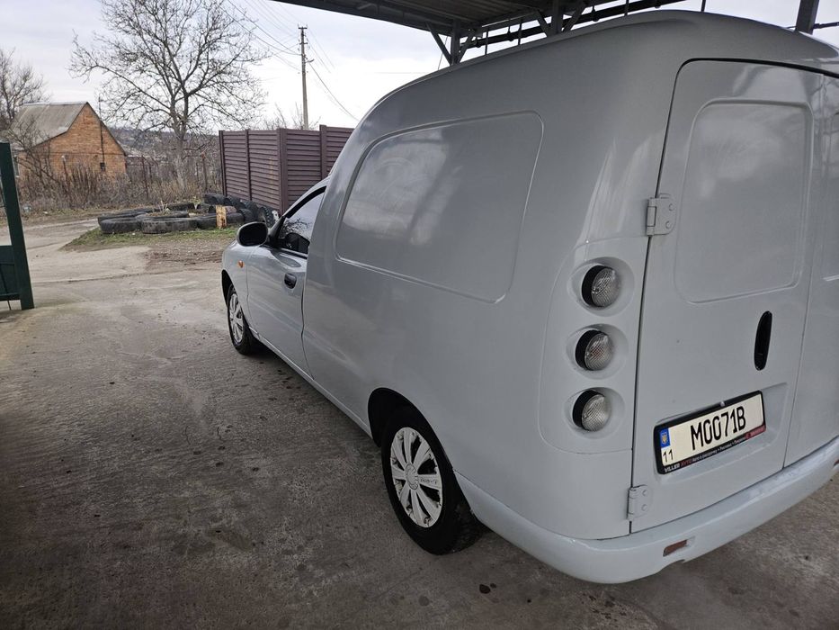 Ланос пікап 2010 р.в. 1.5л