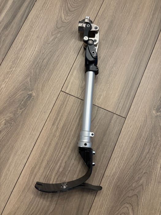 Proteza kolano Ossur Total Knee 2000 stopa