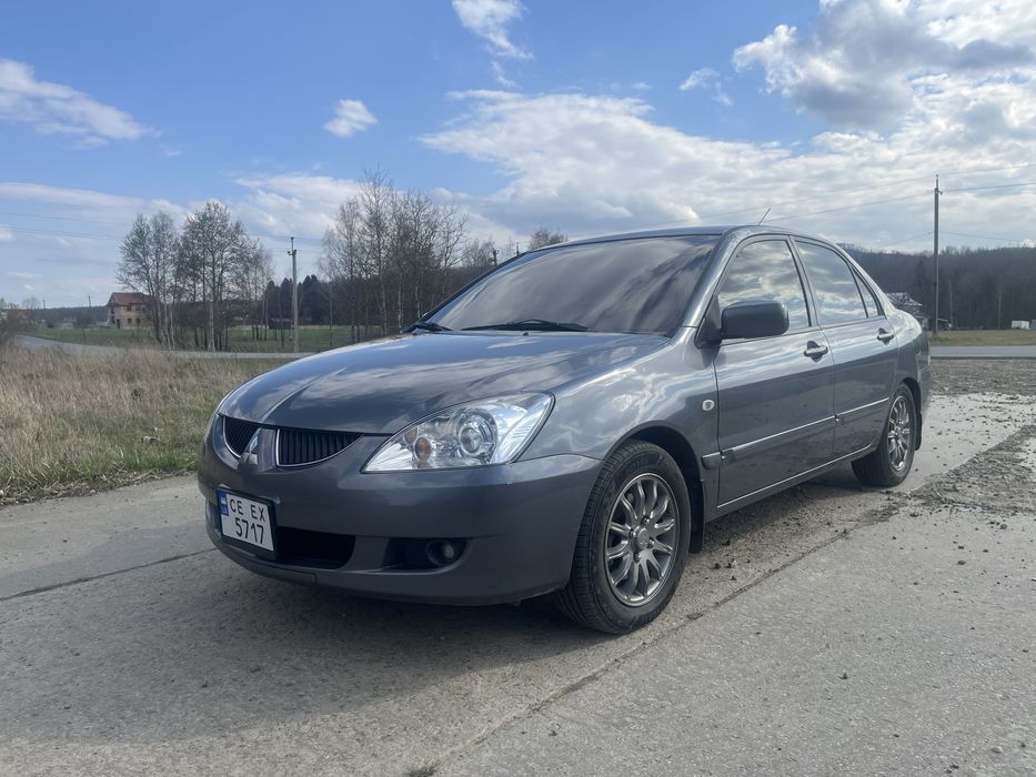 Продам авто Mitsubishi Lancer 9 1.6(власник)