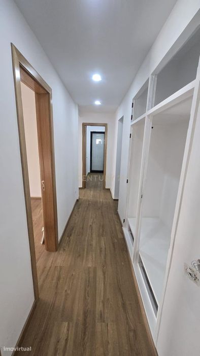 Apartamento T4 para Arrendamento – Bairro do Liceu, Setúbal Totalmente