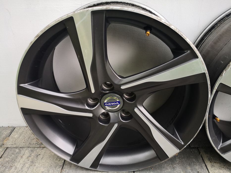 Felgi Ori Volvo R-Design Ixion 18" 5x108
