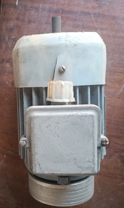 4ААМ63А4У3 250 вт трьхфазний