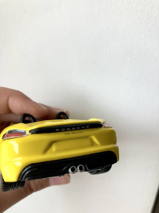 Porsche 718 Boxster