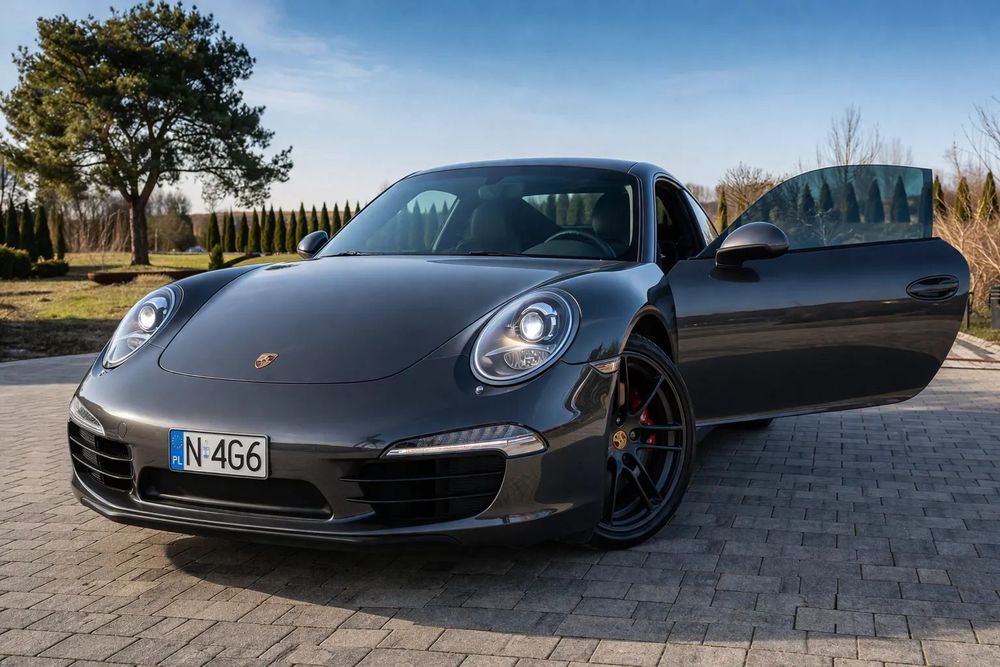 Porsche 911 Porsche 911 Carrera 991 PDK  wolnossące 3.4, niski przebieg !