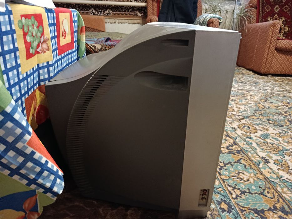 Телевизор  Samsung