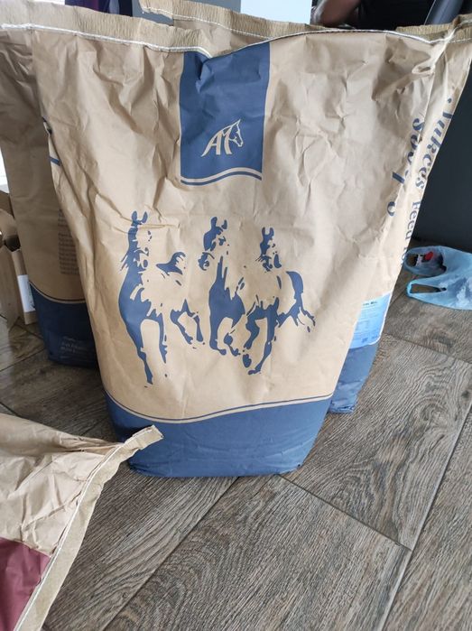 Pasza sukces dla koni