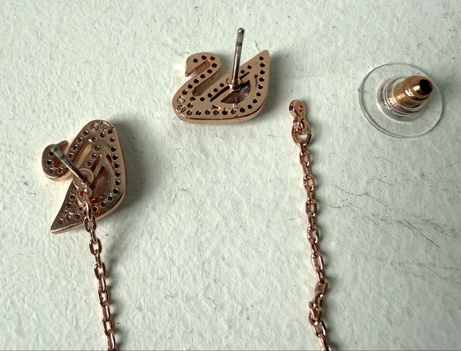 Swarovski Brincos dourados Cisne Cristais