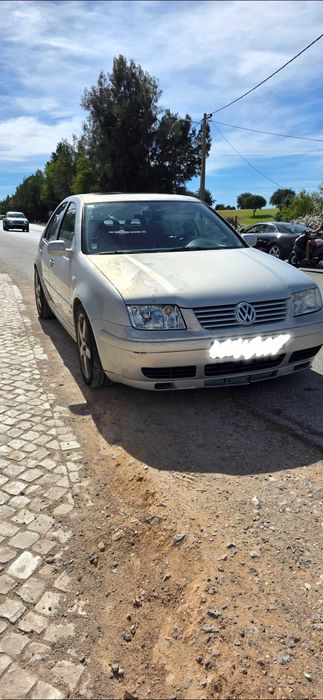 Volkswagen Bora 1.9 TDI (115 cv) — Caixa de 6 Velocidades