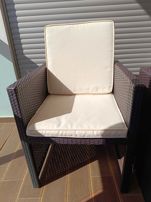 Cadeiras e bancos de jardim - Rattan sintético