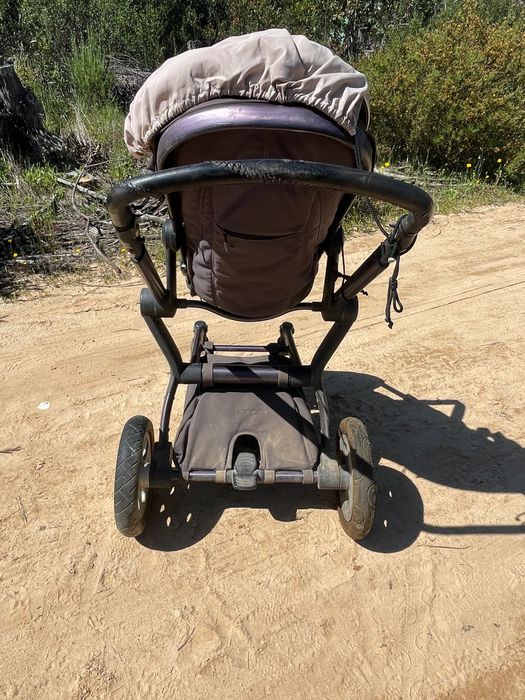 Carrinho de bebé Joolz com pneus sobressalentes