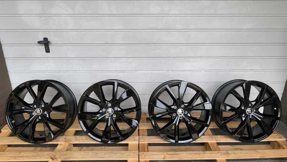 Felgi aluminiowe Skoda Kamiq Scala 18" 5x100 Et 39 NOWE (OL584f)