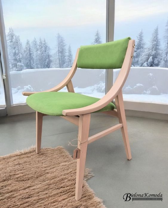 Krzesło PRL Skoczek po renowacji po odnowieniu