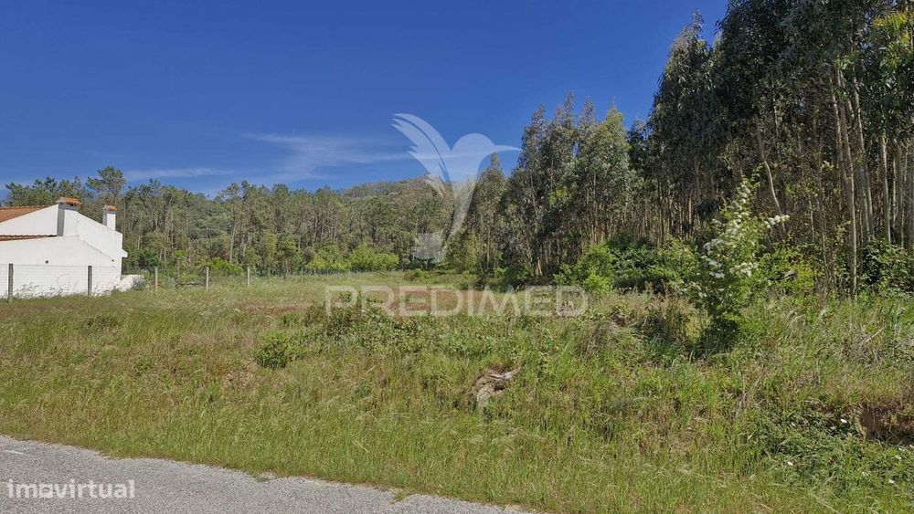 Terreno com excelente potencial a poucos minutos da praia