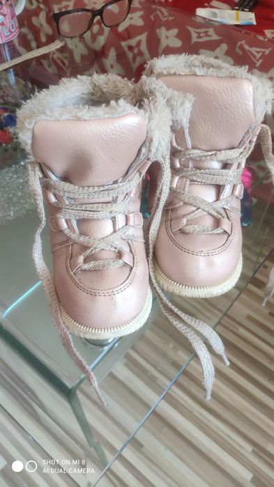 Buty, kozaczki, śniegowce