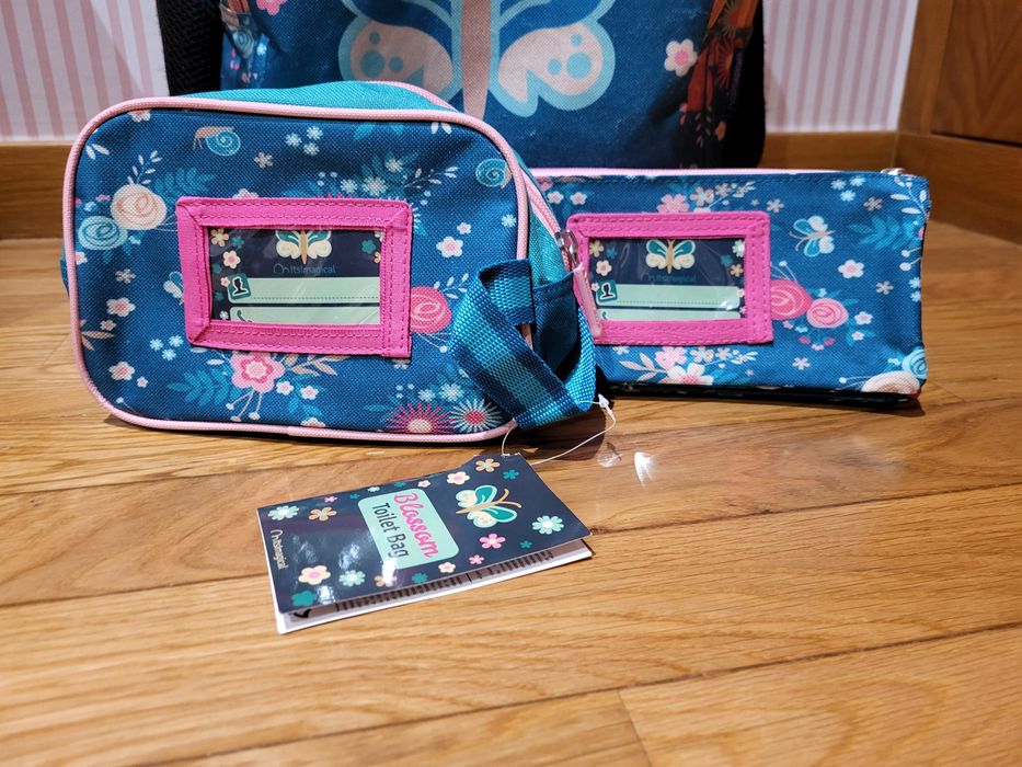 Conjunto Mochila/Trolley, lancheira e estojo