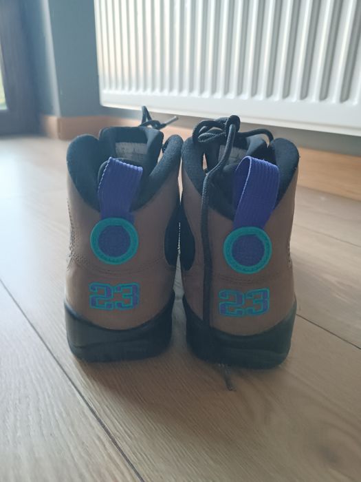NIKE Jordan 9 retro