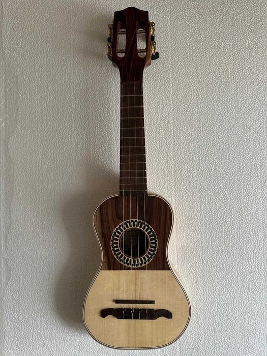 Cavaquinho Terra Madre luthier assinado – Edição especial