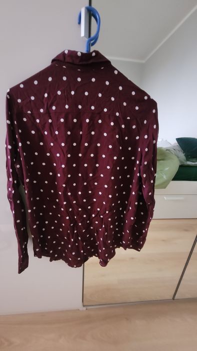 Bordowa koszula w kropki