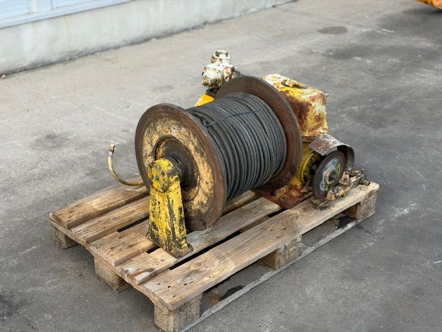 WCIĄGARKA hydrauliczna do dźwigu z hamulcem