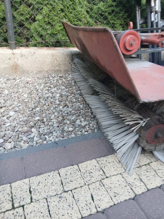Szczotka od zamiatarki  honda