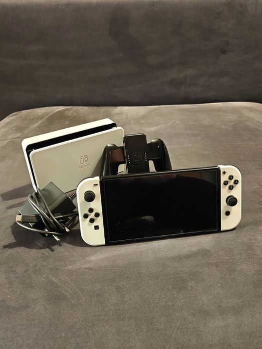 Nintendo Switch Oled biała
