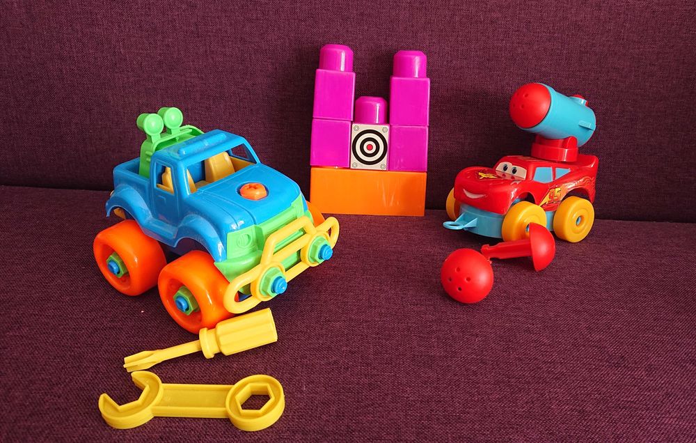 Игрушка машинки с пульками