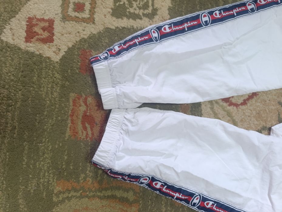 Білі нейлонові і штани Champion з лампасами | оригінальний стиль