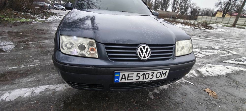 Фольцваген бора ,