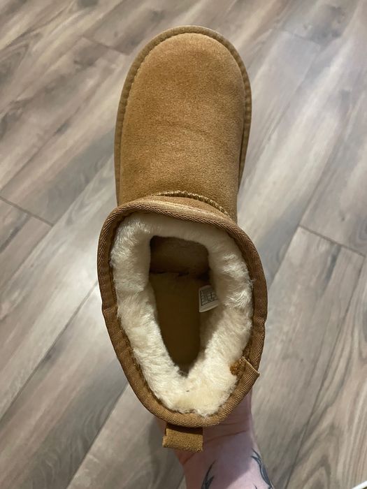 Жіночі черевики UGG
