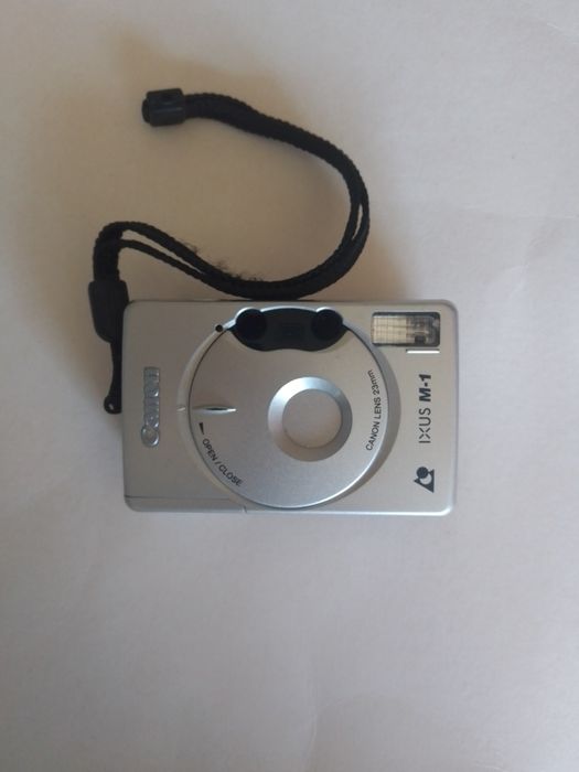 Máquina fotográfica Canon