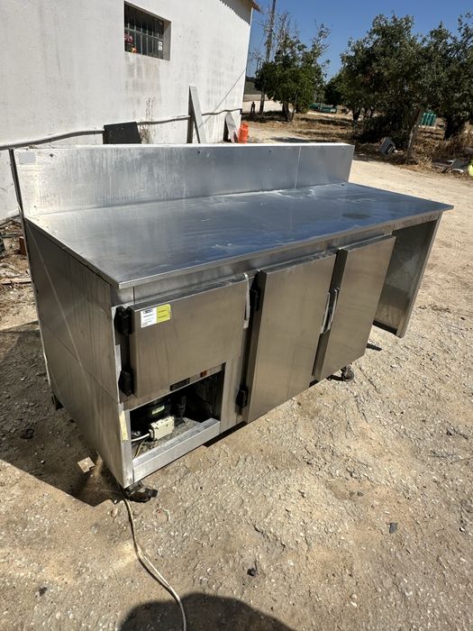 Balcao de frio em inox