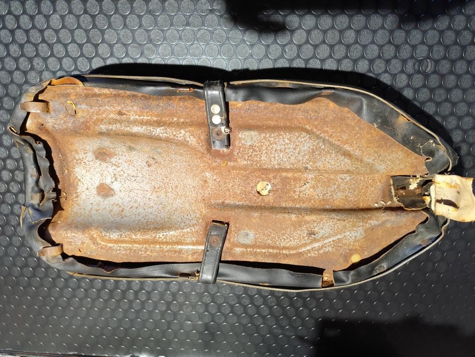 Siedzenie CZ 175 Jawa