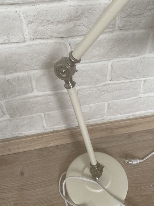 Lampa biurkowa ekri castorama