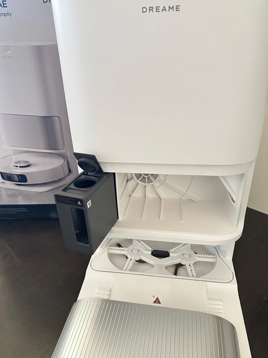Dreame L40 Ultra AE + Escova TriCut – Muito Bom Estado
