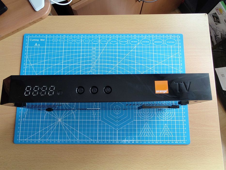 Dekoder TV Sagemcom UHD 88 Orange sprawny