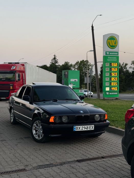 Продам bmw 520 e34