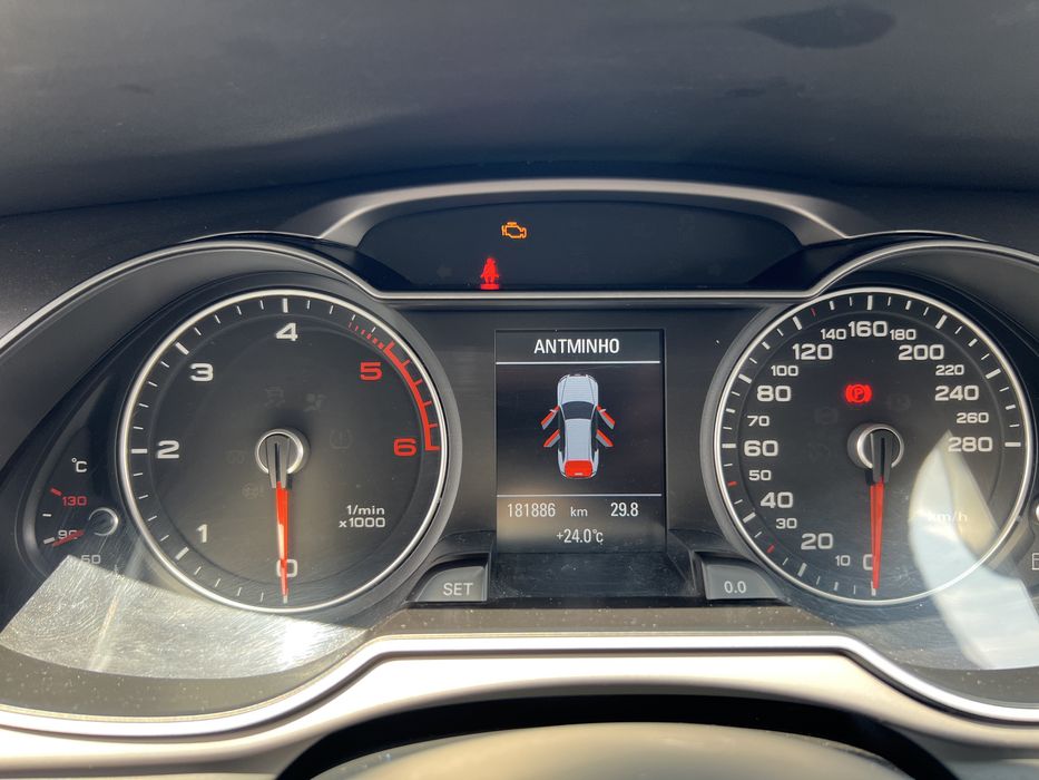 Audi A4 Avant — fotografia 10