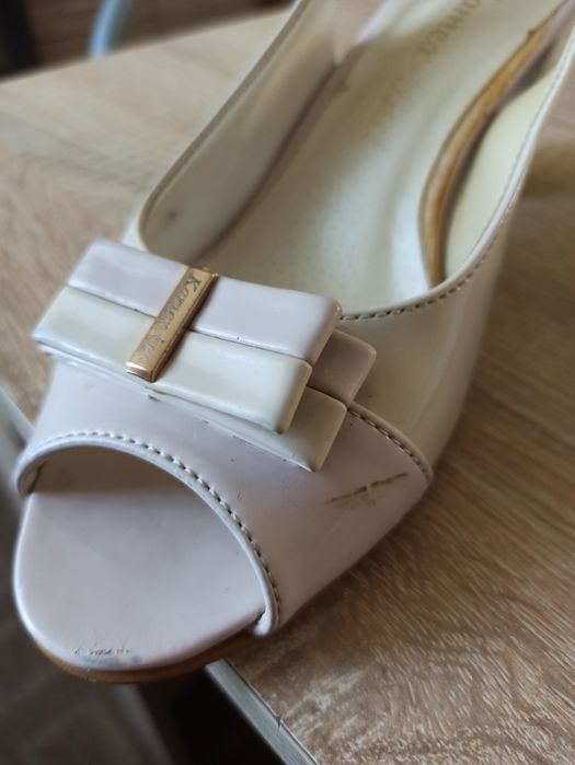 Cudowne lekkie obcasy r 37