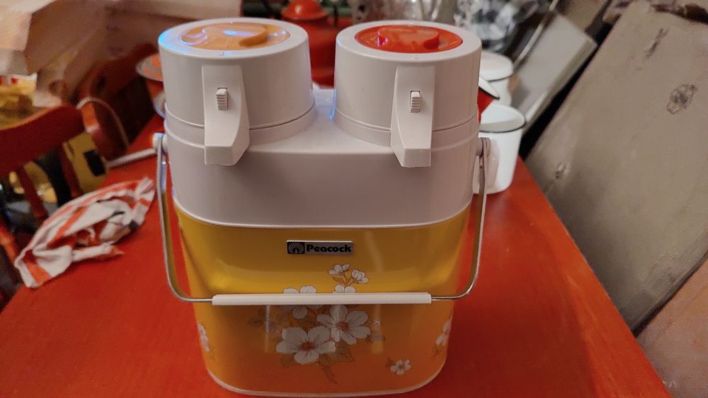 Термос двойной 2,6л Япония оригинал