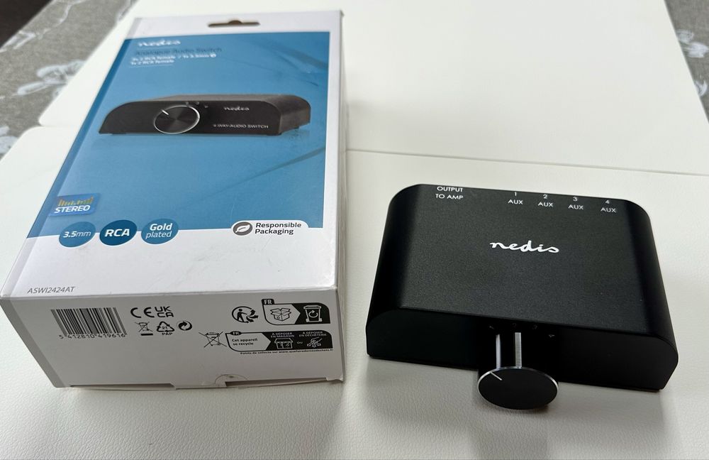 Switch audio  RCA  Nedis 1 wyjście , 3 wejścia, jack 3,5
