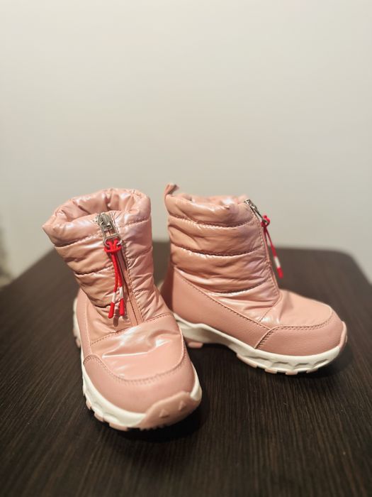 Дитяче взуття дівчинка