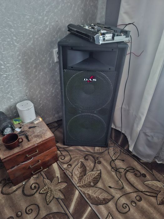 Продам колонку 700 вт номінал стан майже нова