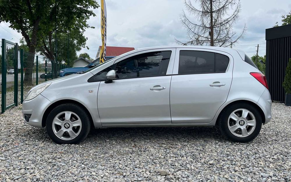 Opel Corsa 2009 року