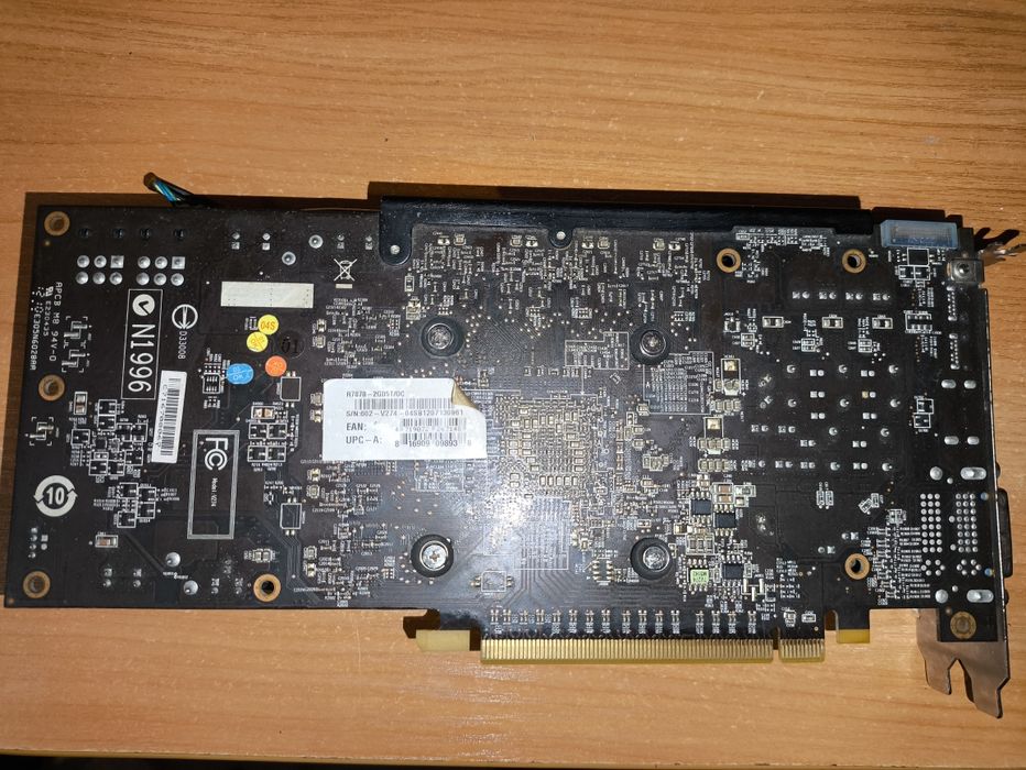 Відеокарта hd7870 2gb