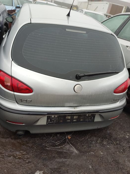 Karoseria Alfa Romeo 147 Maska Zderzak Błotnik Drzwi Wysyłka