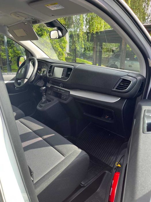 Wynajem busów 9 os - WROCŁAW - PROMOCYJNE CENY!